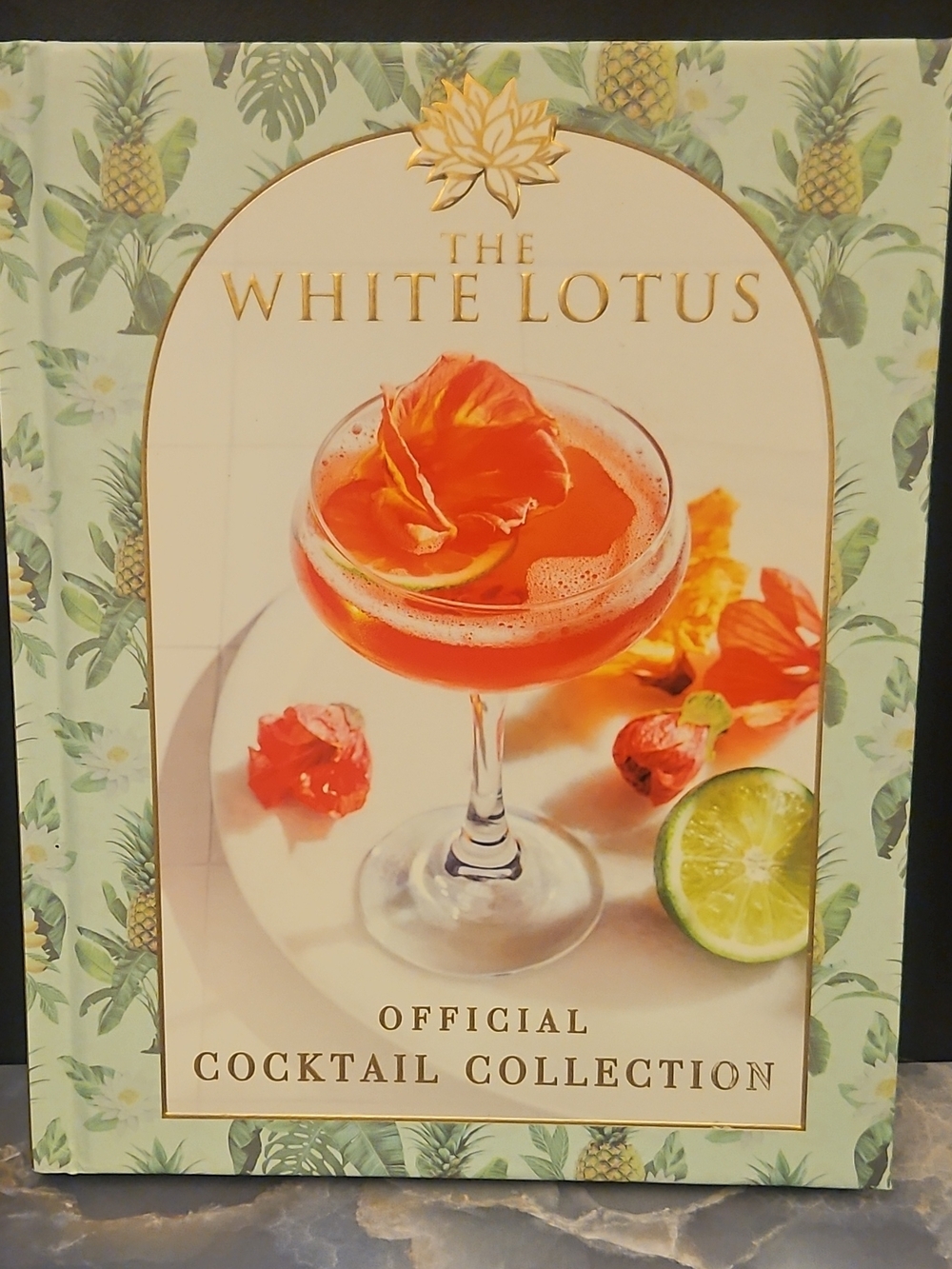The White Lotus Official Cocktail Collection Insight Editions Hardcover